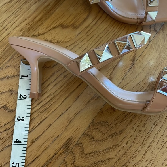 Cape Robbin heels- color tan silver studs- size 7.5 - Picture 7 of 8